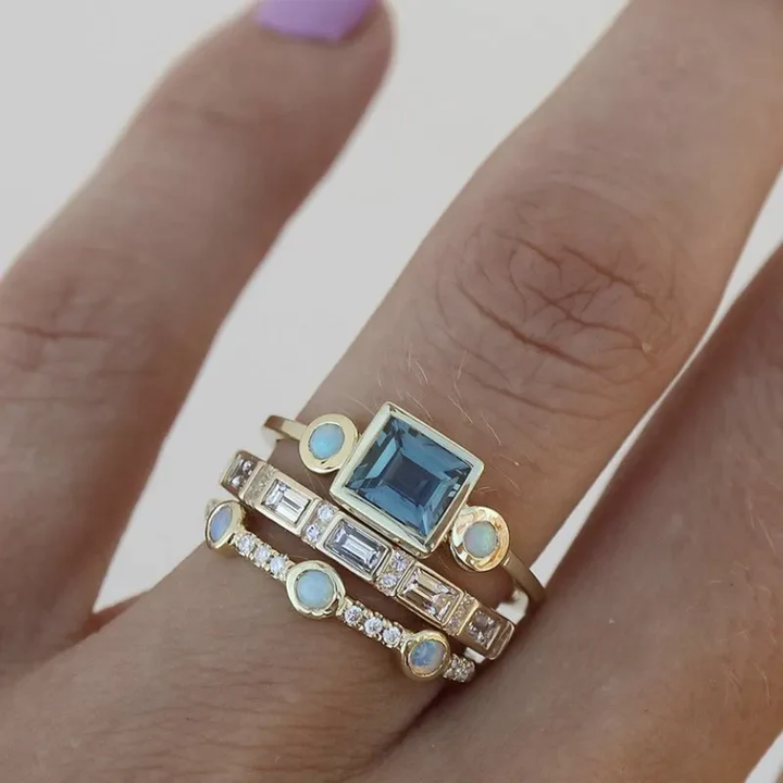 Ocean Vintage Crystal Ring Set